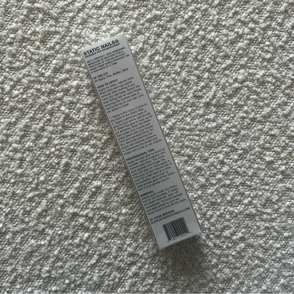 Static Nails Reusable Pop-On Manicure - Picture 4 of 4